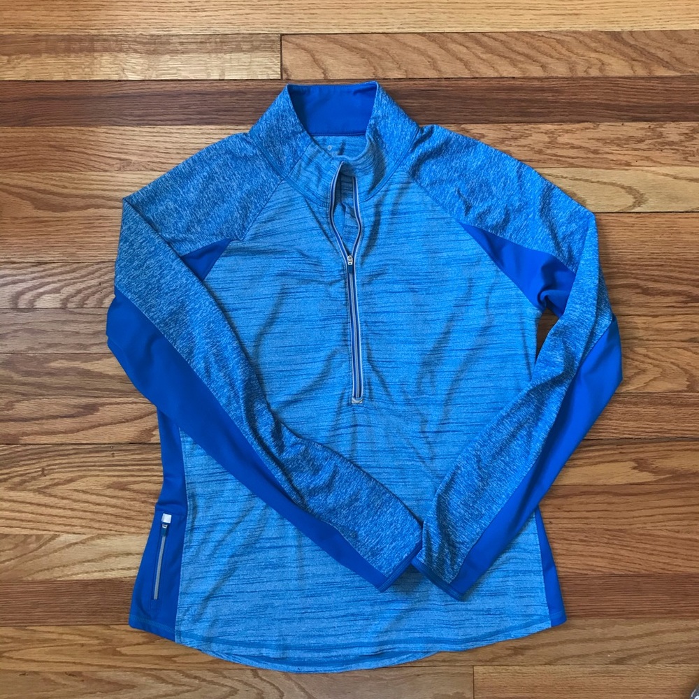 Athleta half zip running top with pockets